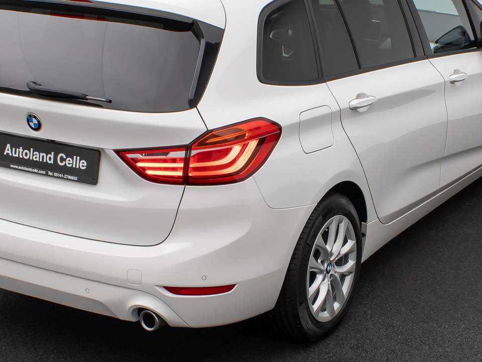 BMW 220 - Imagem 15