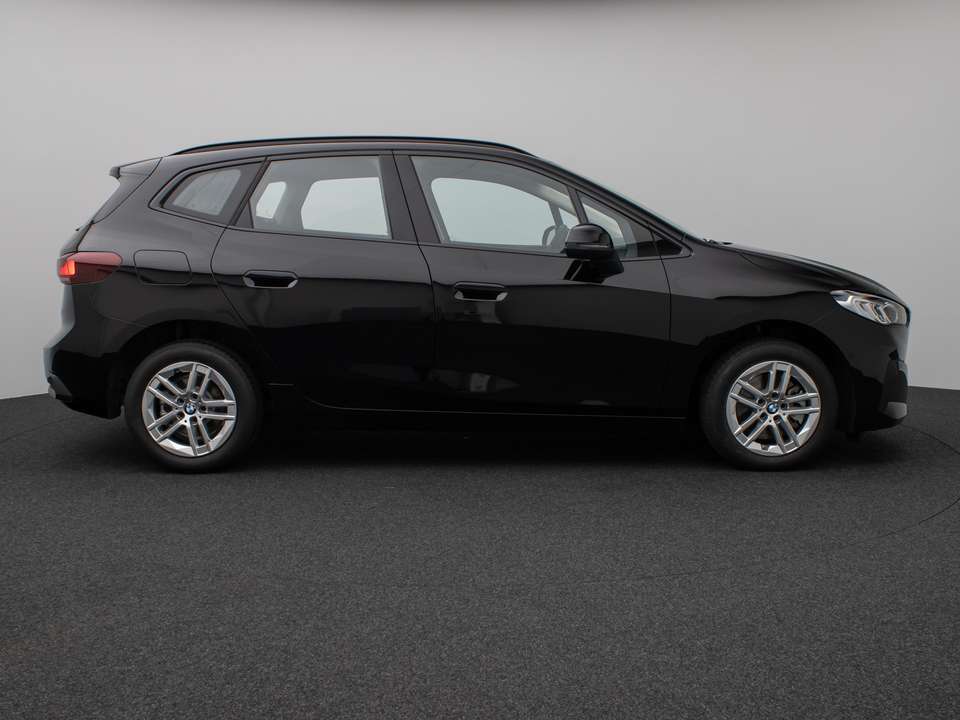 BMW 216 - Imagem 5