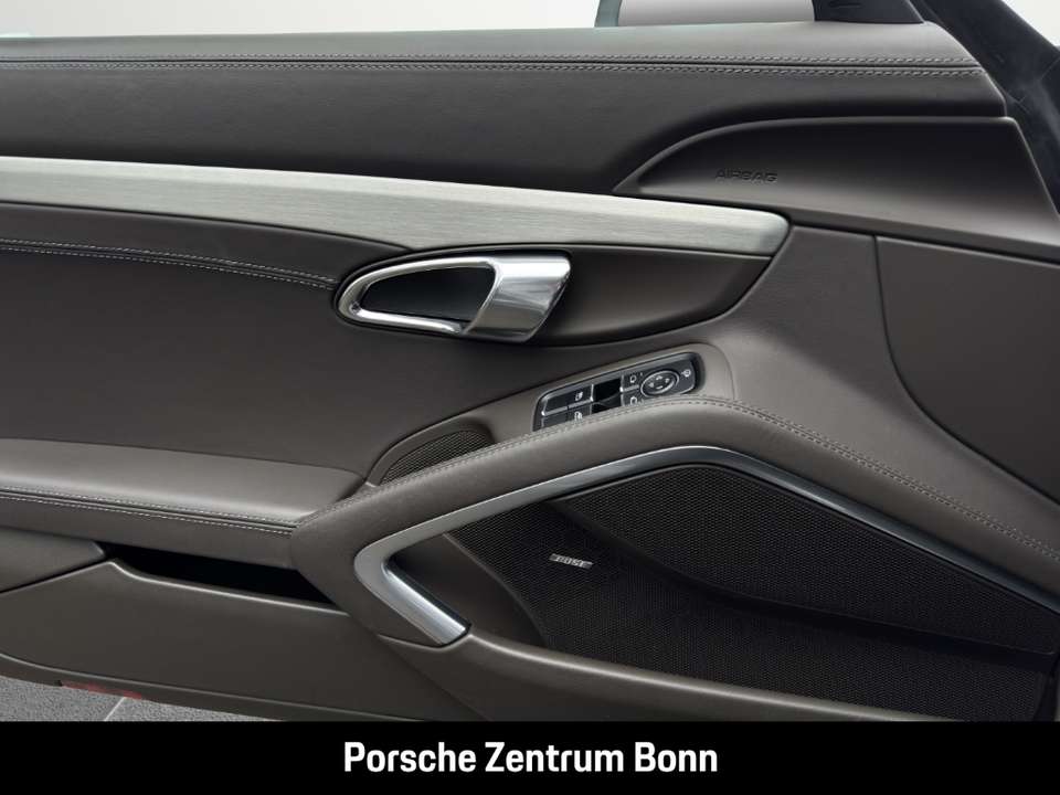 Porsche Boxster - Imagem 12