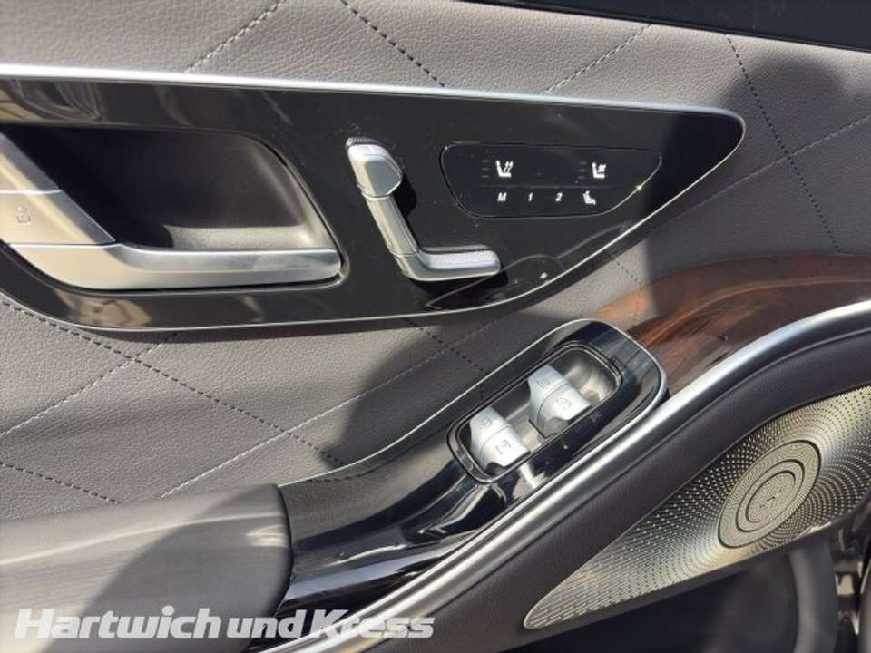 Mercedes-Benz S 500 - Imagem 17