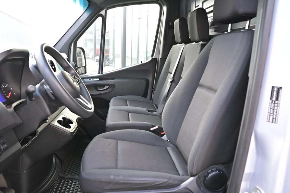 Mercedes-Benz Sprinter - Imagem 4