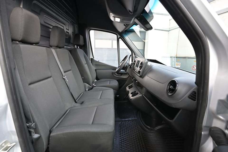 Mercedes-Benz Sprinter - Imagem 5