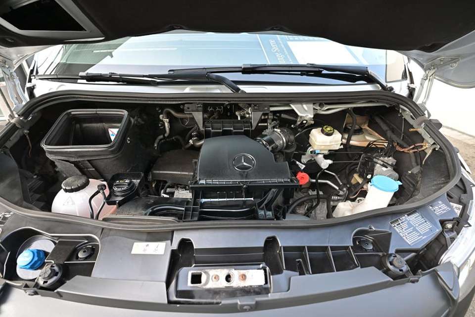Mercedes-Benz Sprinter - Imagem 14