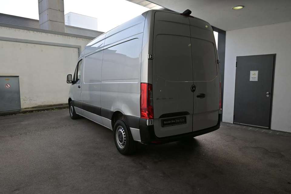 Mercedes-Benz Sprinter - Imagem 19