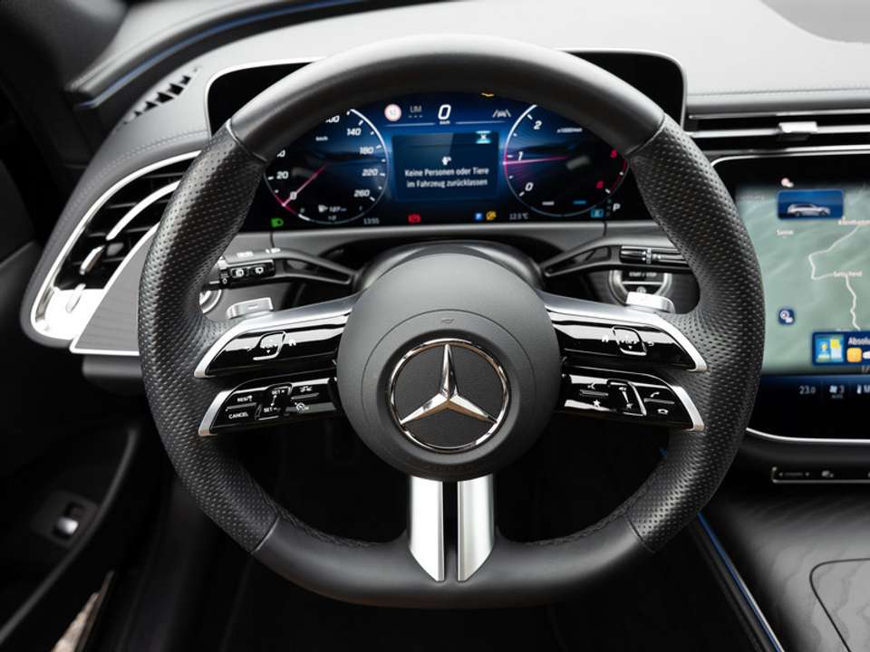 Mercedes-Benz E 220 - Imagem 10