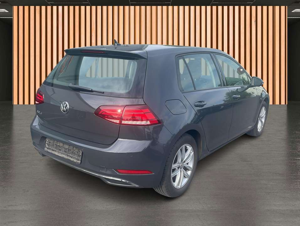 Volkswagen Golf - Imagem 5