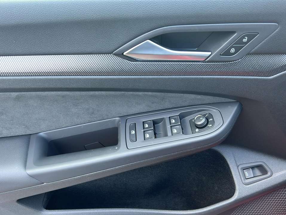 Volkswagen Golf - Imagem 11