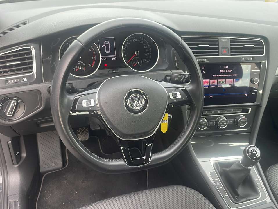 Volkswagen Golf - Imagem 12