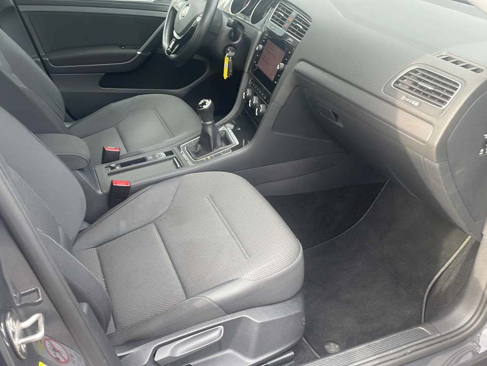Volkswagen Golf - Imagem 13