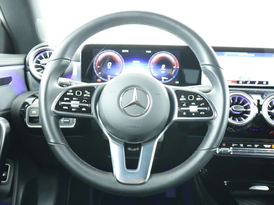 Mercedes-Benz CLA 250 - Imagem 12
