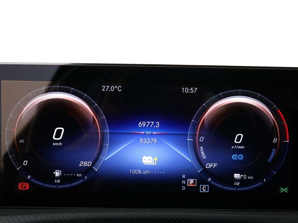 Mercedes-Benz CLA 250 - Imagem 13