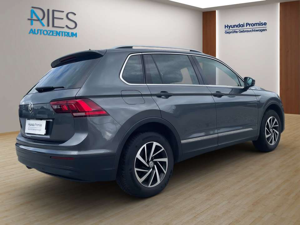 Volkswagen Tiguan - Imagem 4