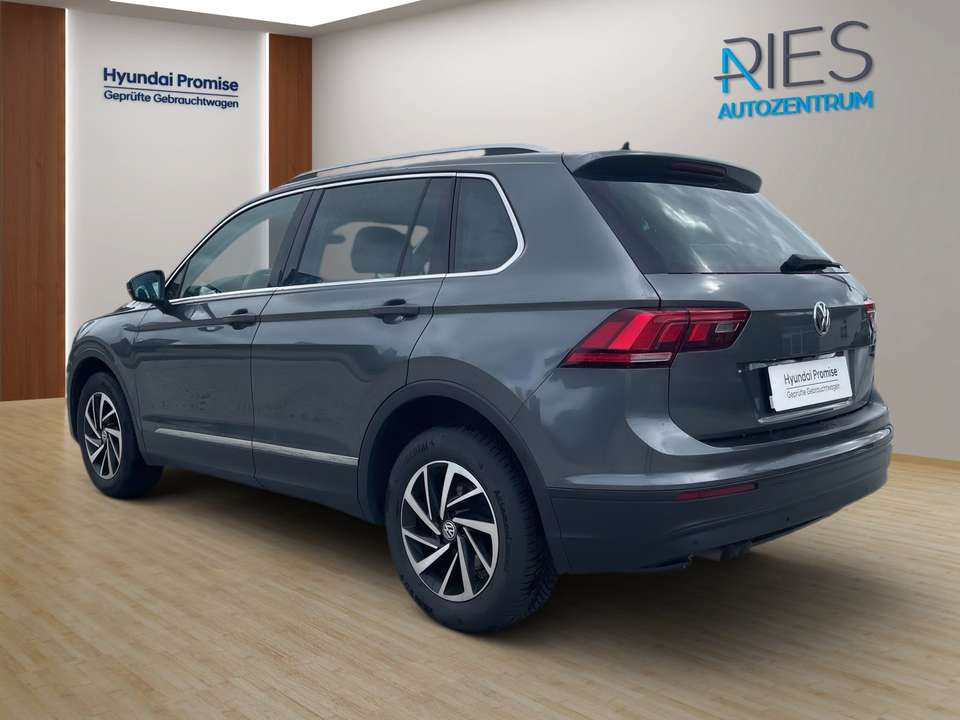 Volkswagen Tiguan - Imagem 5