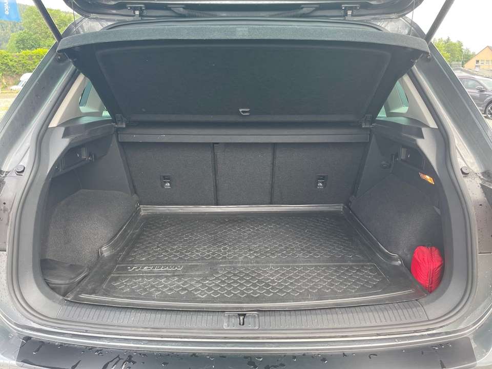 Volkswagen Tiguan - Imagem 13
