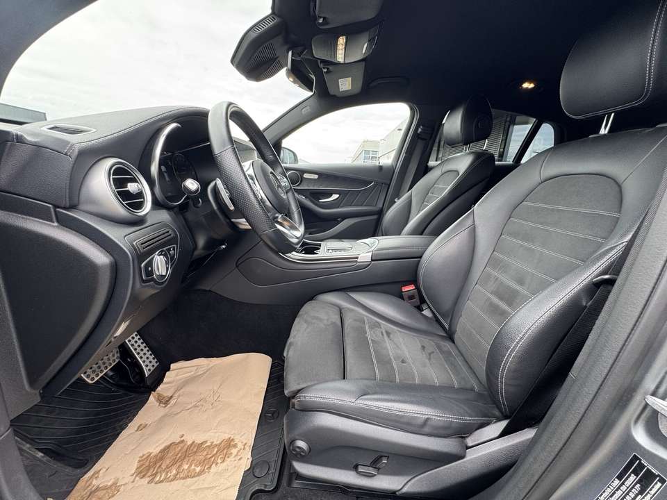Mercedes-Benz GLC 300 - Imagem 10