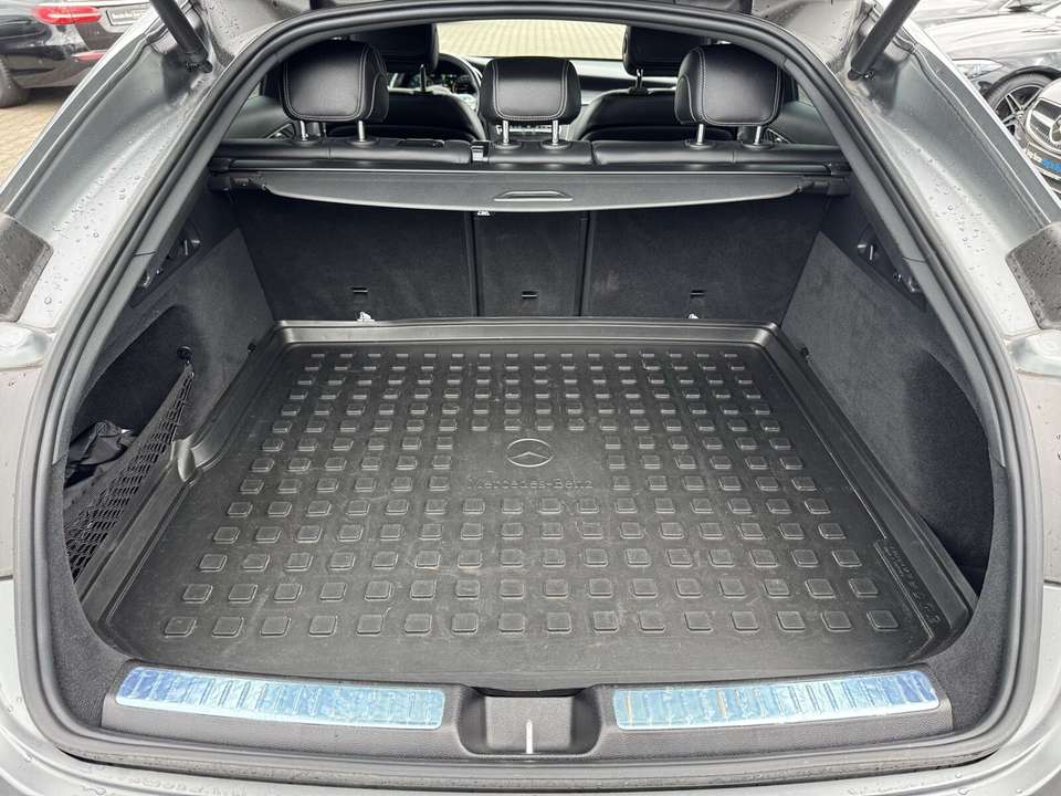 Mercedes-Benz GLC 300 - Imagem 20