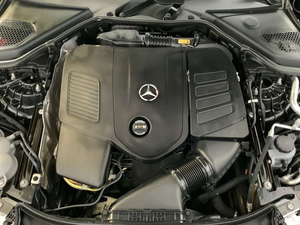 Mercedes-Benz E 300 - Imagem 13