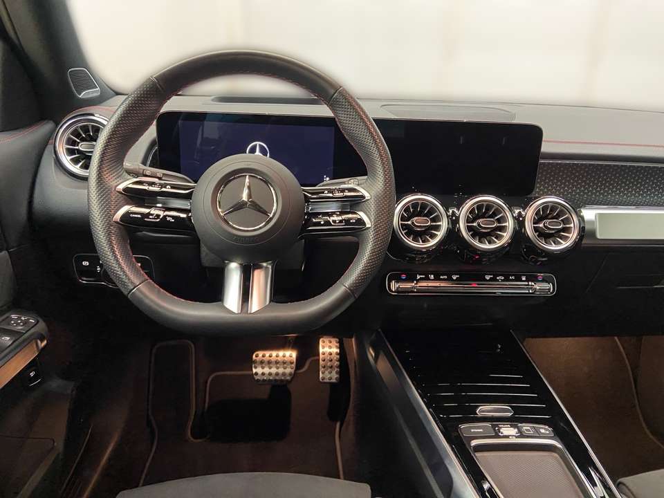 Mercedes-Benz EQB 350 - Imagem 10