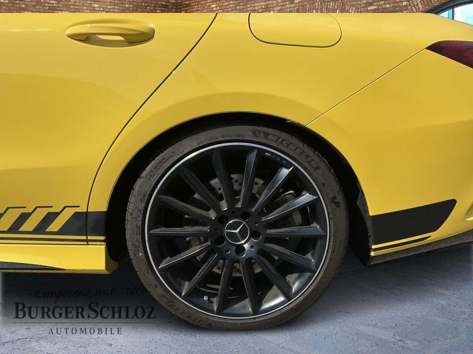 Mercedes-Benz CLA 35 AMG - Imagem 8