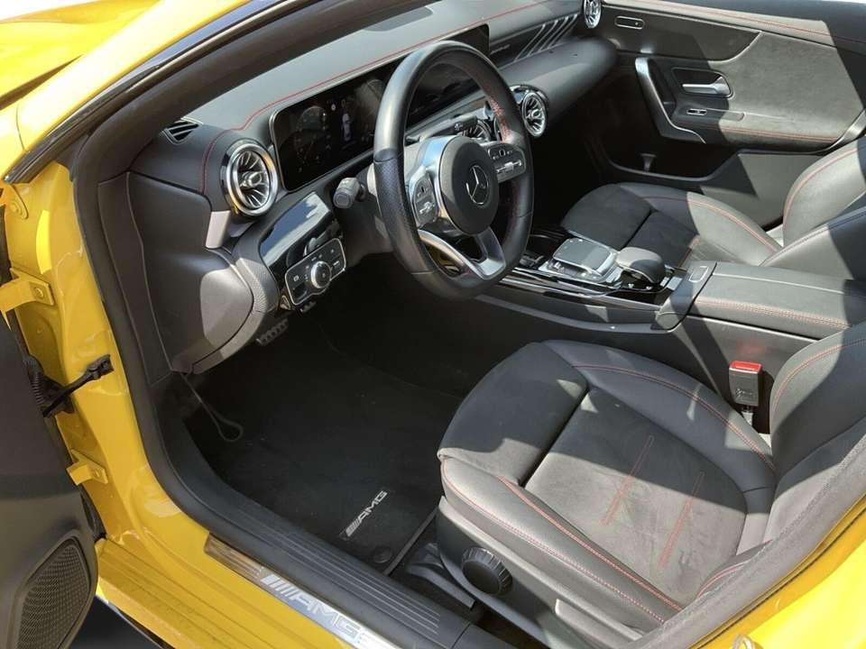 Mercedes-Benz CLA 35 AMG - Imagem 9