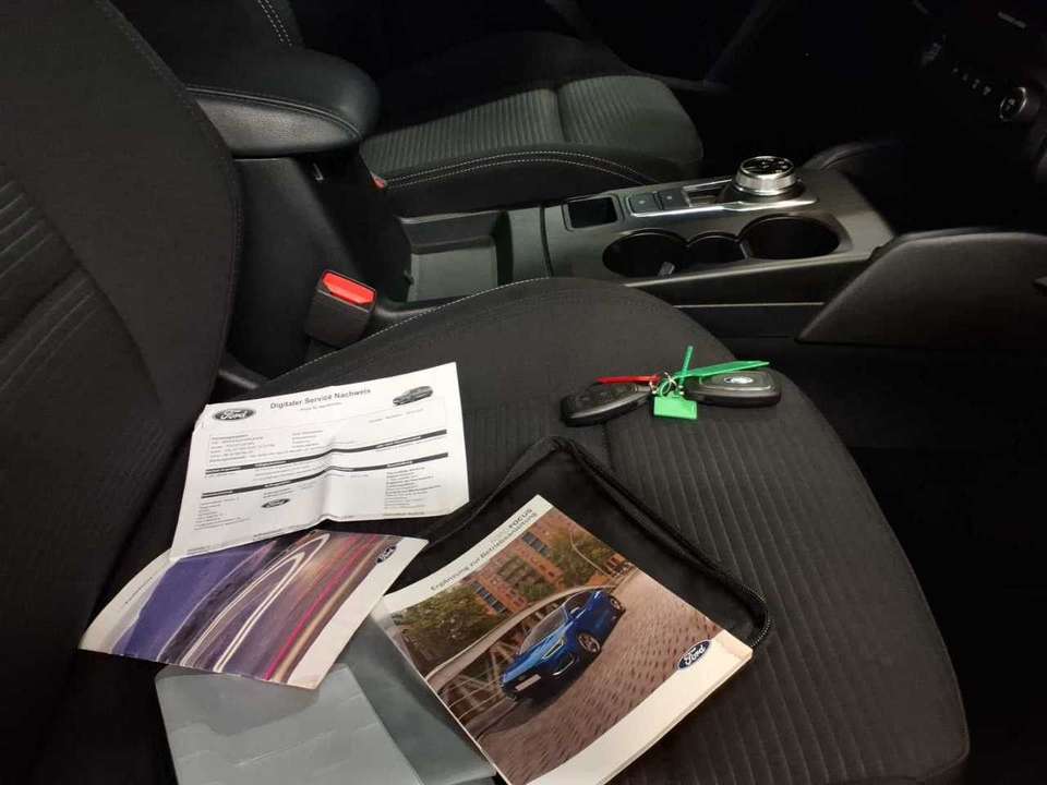 Ford Focus - Imagem 10