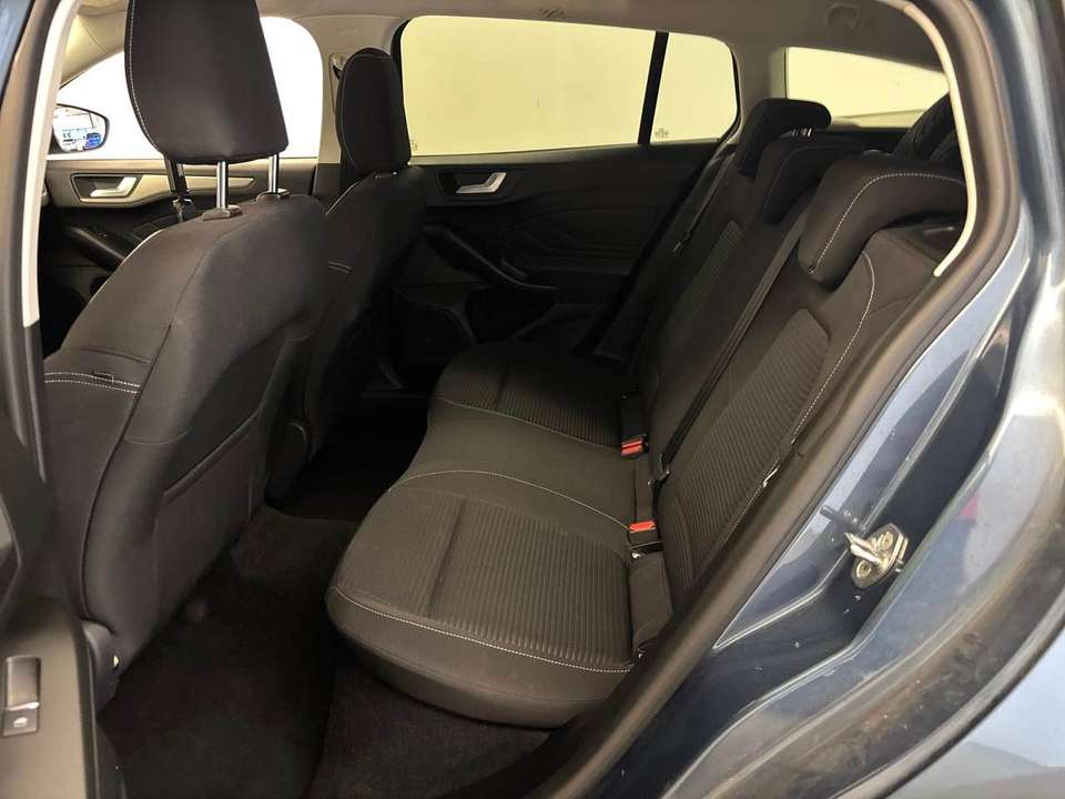 Ford Focus - Imagem 11
