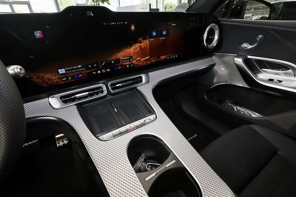 Mercedes-Benz GLC 400 - Imagem 10