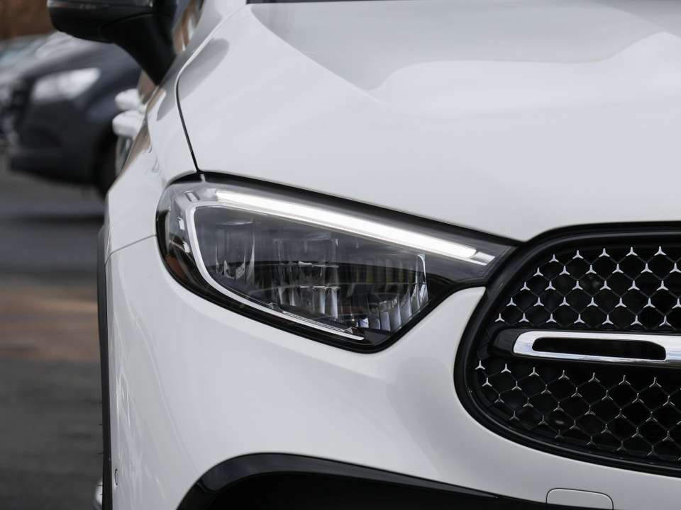 Mercedes-Benz GLC 200 - Imagem 14