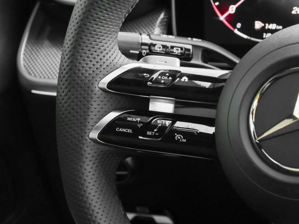 Mercedes-Benz GLC 200 - Imagem 10