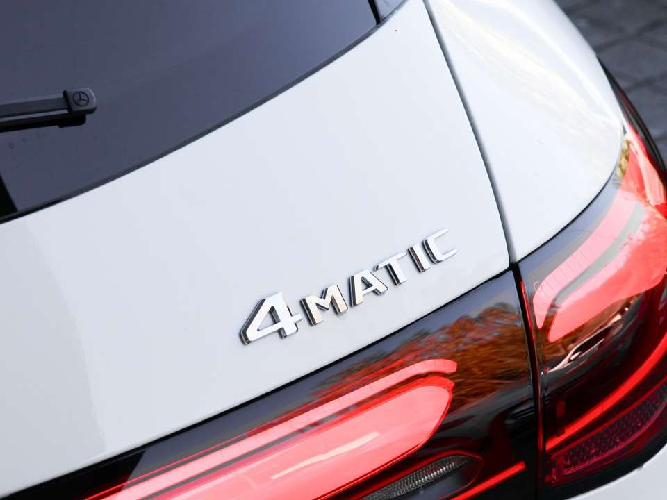 Mercedes-Benz GLC 200 - Imagem 13