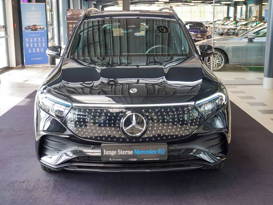 Mercedes-Benz EQB 350 - Imagem 8