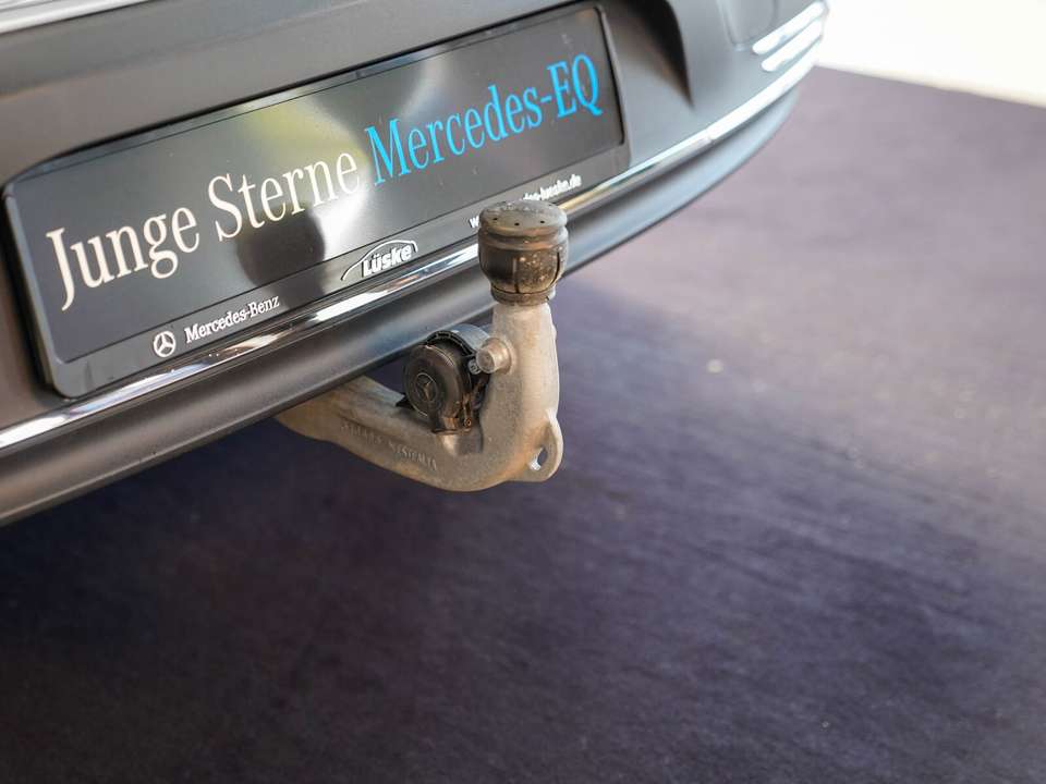 Mercedes-Benz EQA 350 - Imagem 8