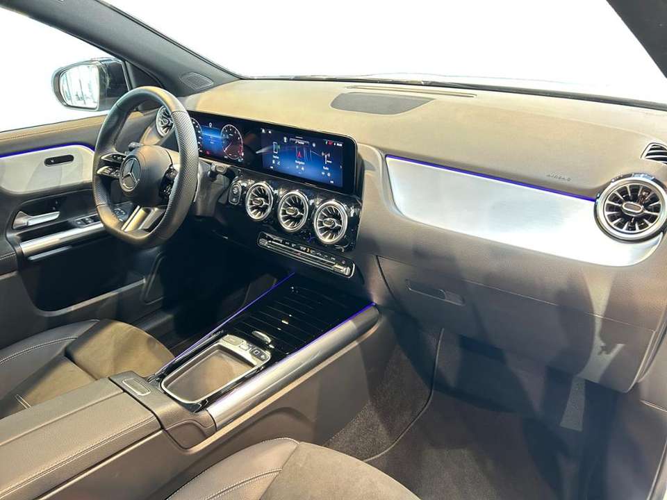 Mercedes-Benz GLA 200 - Imagem 4