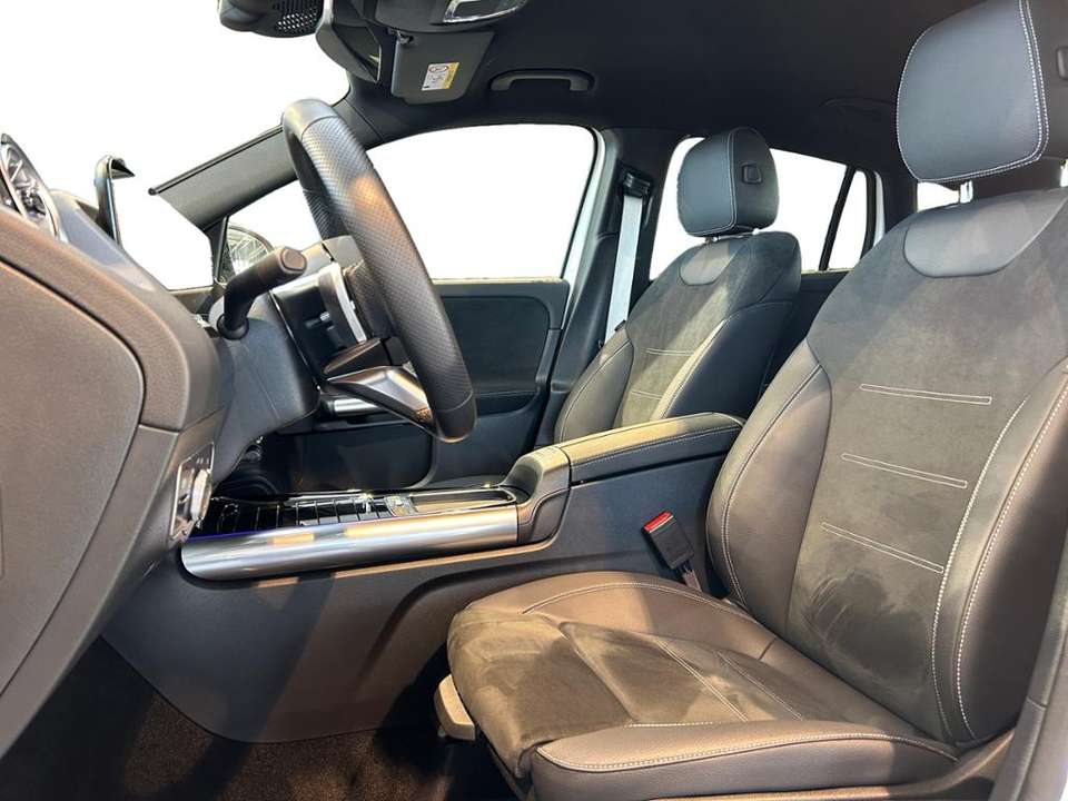 Mercedes-Benz GLA 200 - Imagem 6