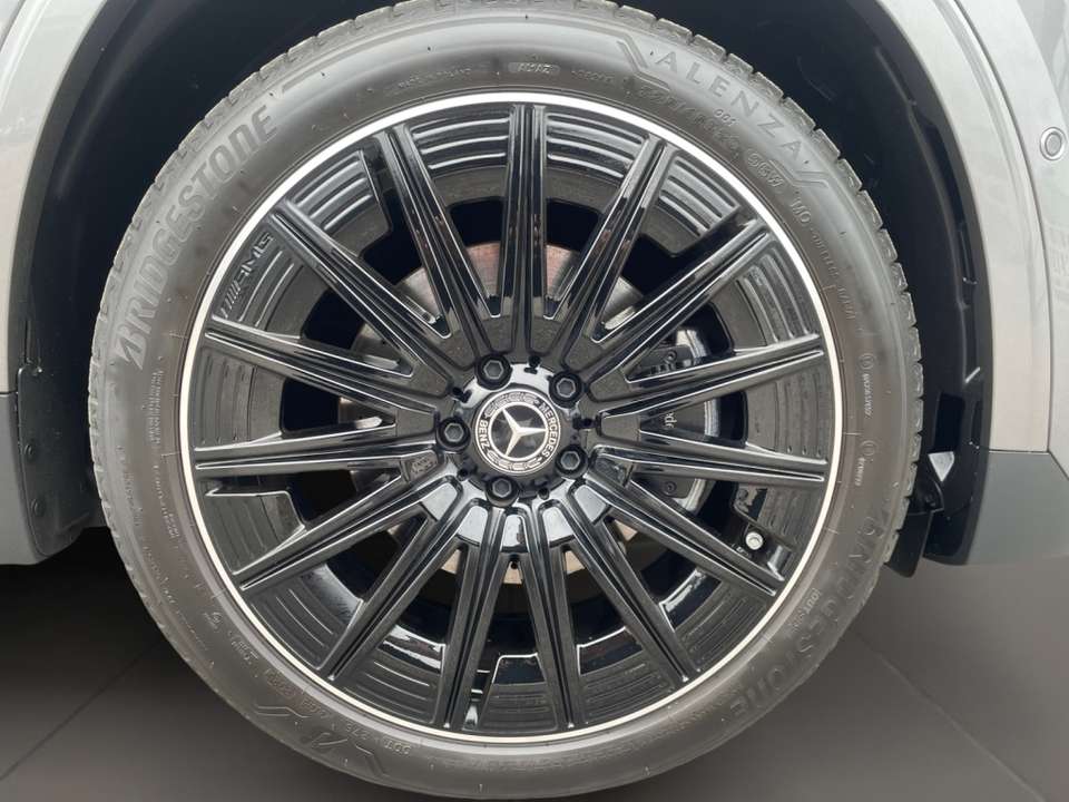 Mercedes-Benz GLA 200 - Imagem 9