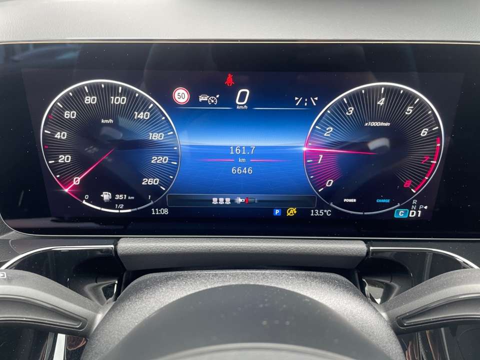 Mercedes-Benz GLA 200 - Imagem 10