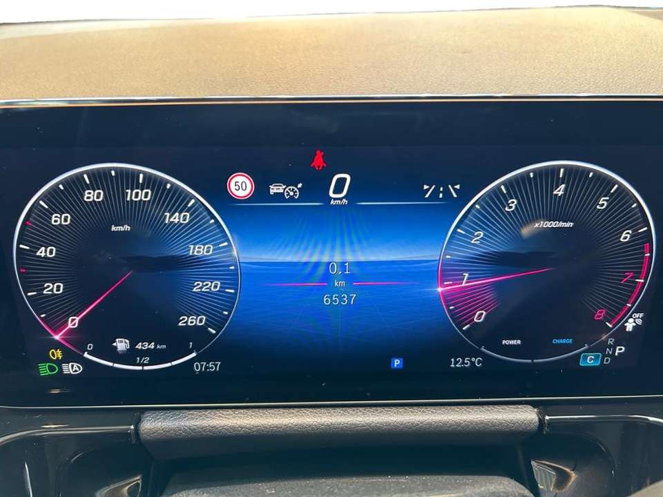 Mercedes-Benz GLA 200 - Imagem 10