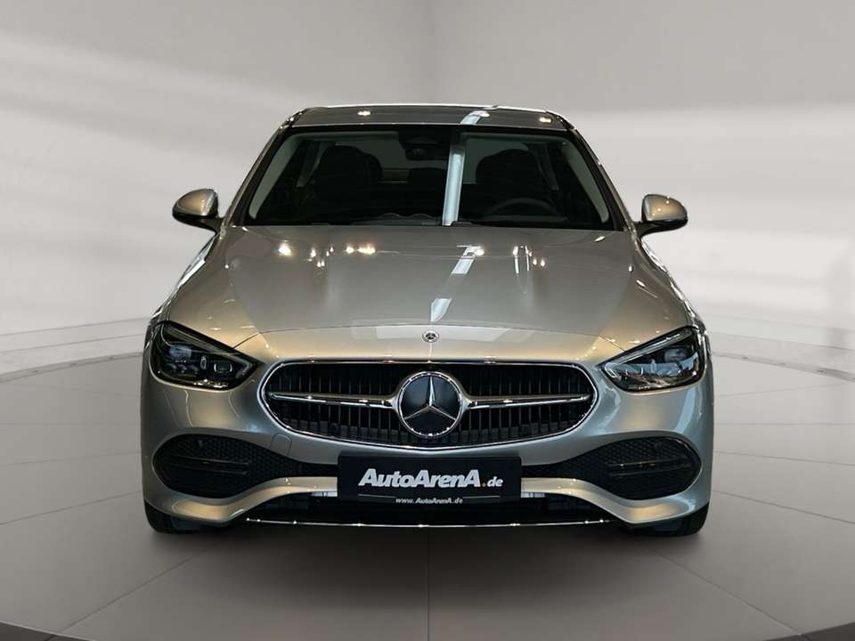 Mercedes-Benz C 200 - Imagem 6