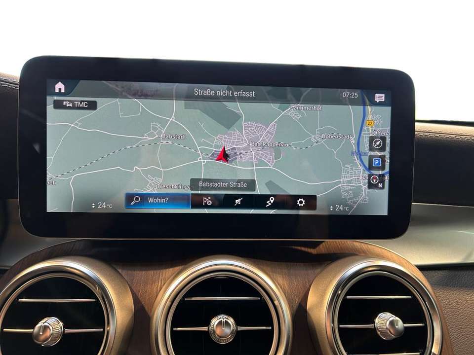 Mercedes-Benz GLC 220 - Imagem 14