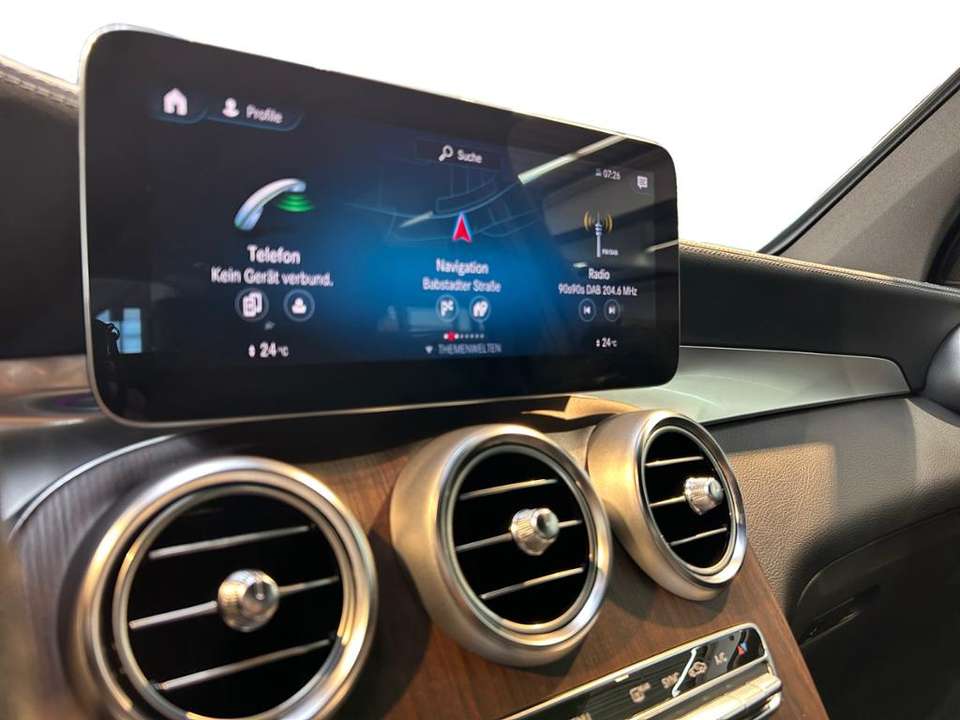 Mercedes-Benz GLC 220 - Imagem 15