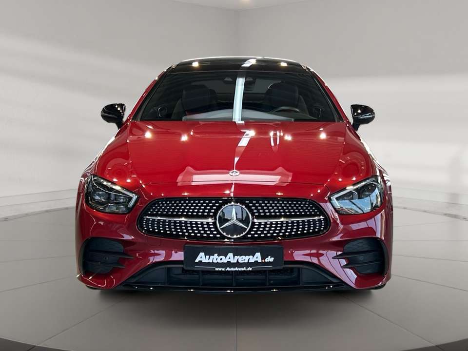 Mercedes-Benz E 220 - Imagem 6