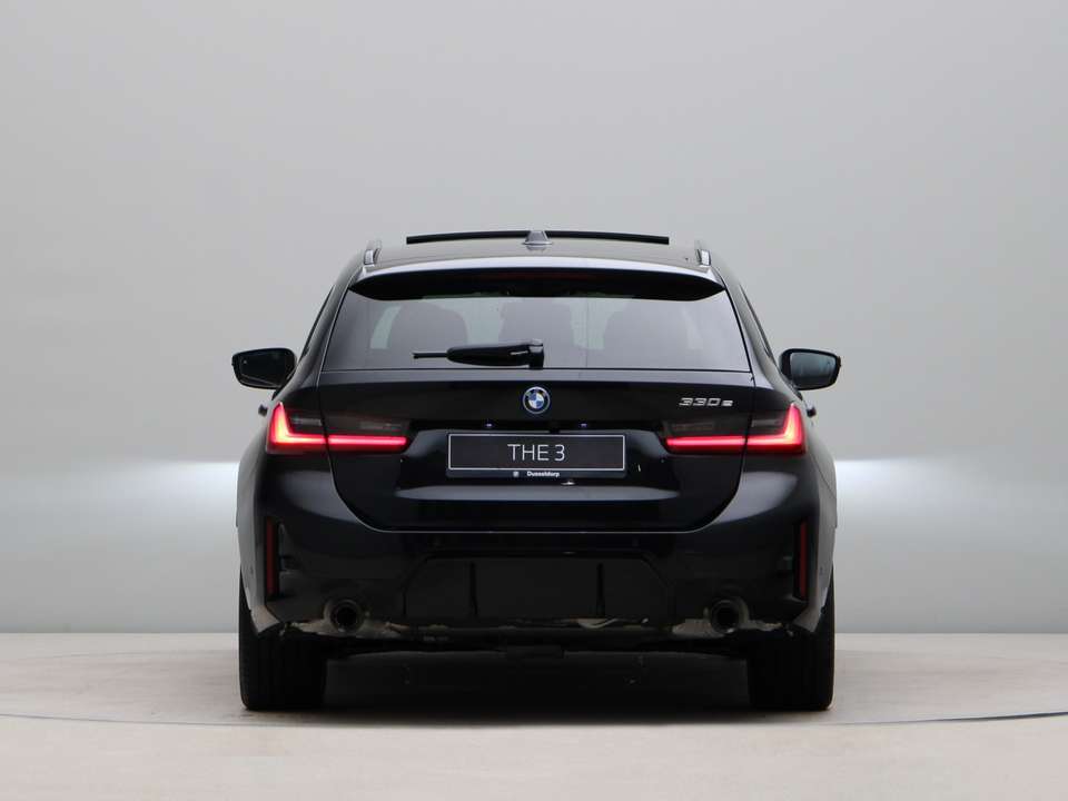 BMW 330 - Imagem 11