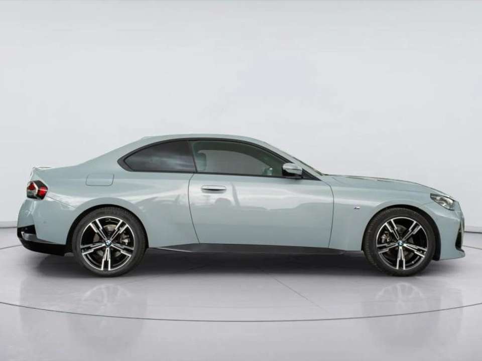 BMW 218 - Imagem 4