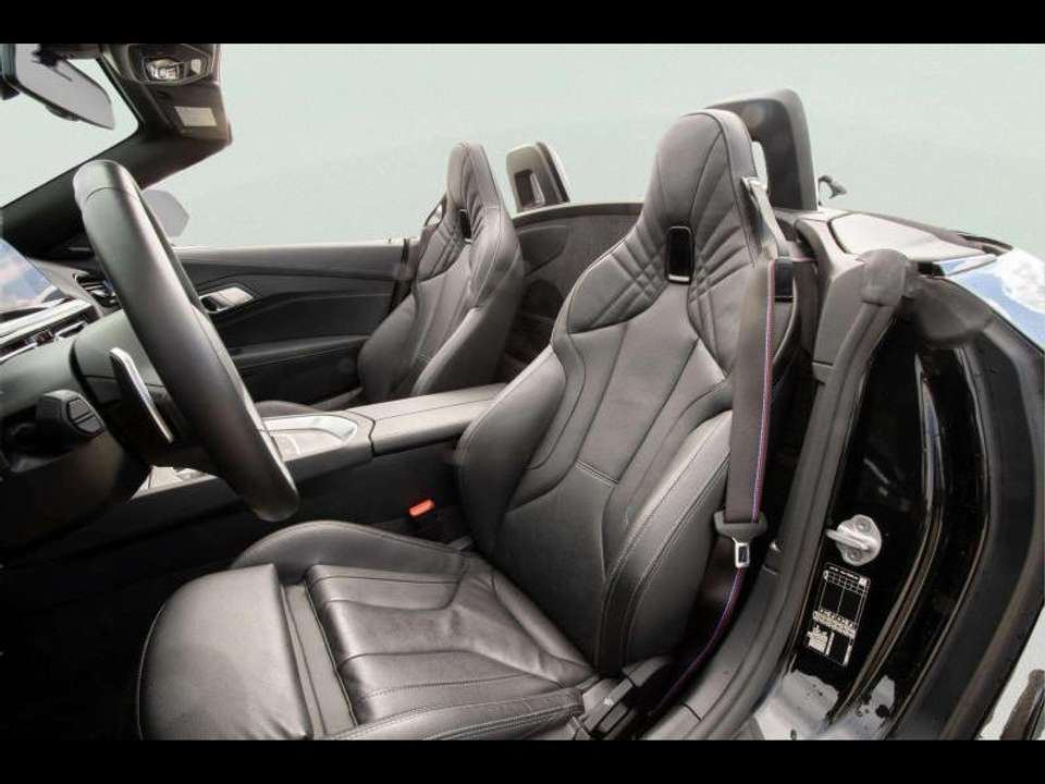BMW Z4 - Imagem 9