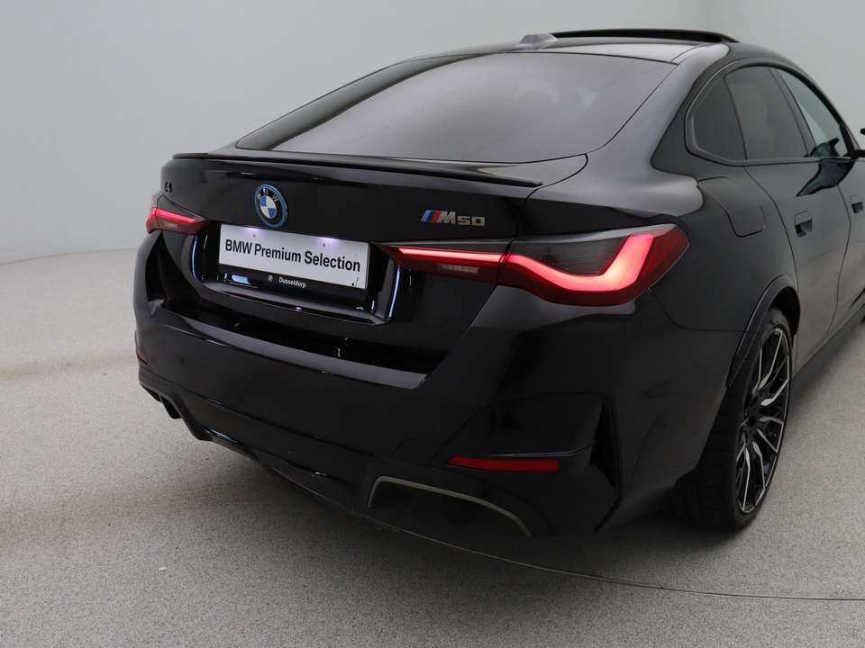 BMW i4 - Imagem 9