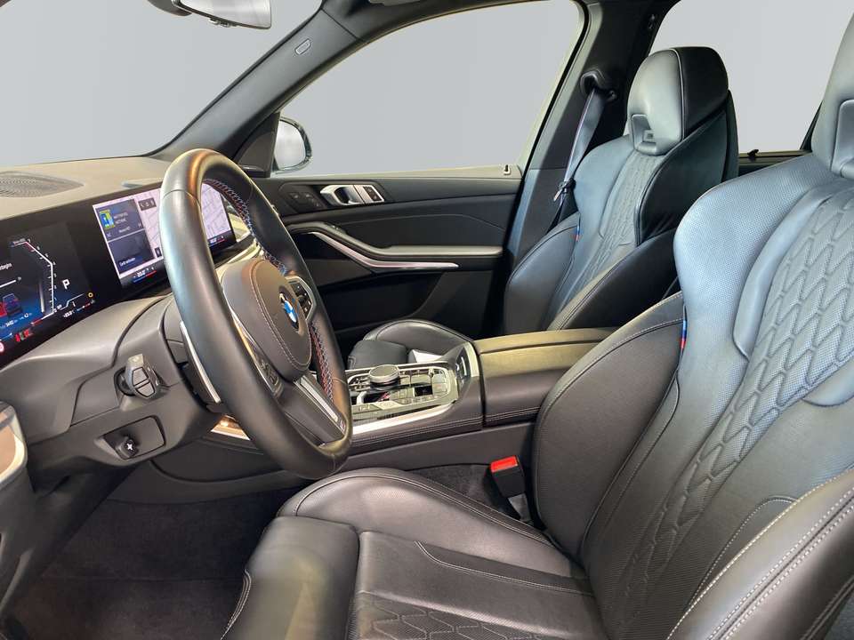 BMW X5 - Imagem 8