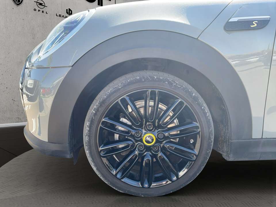 MINI Cooper SE - Imagem 10