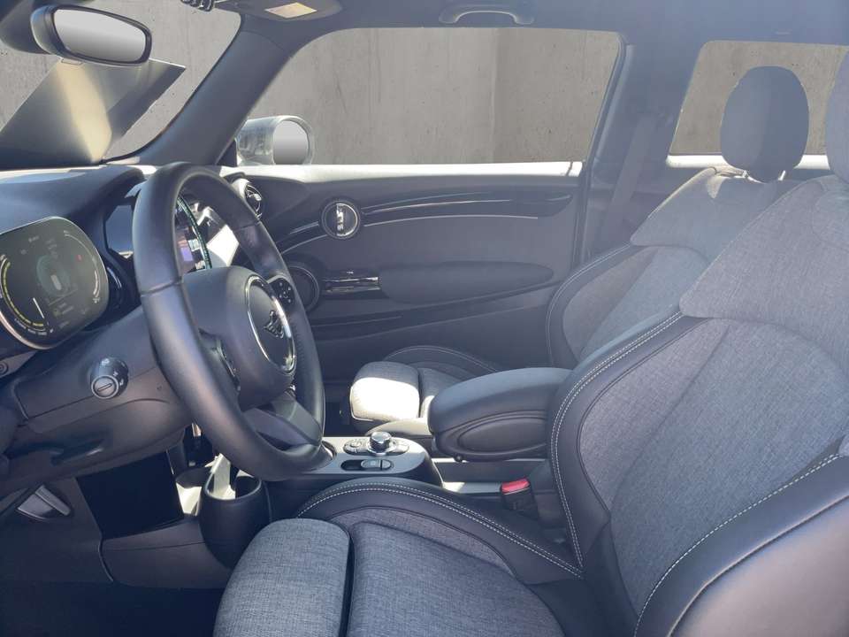 MINI Cooper SE - Imagem 12
