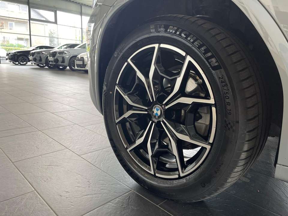 BMW X4 - Imagem 16