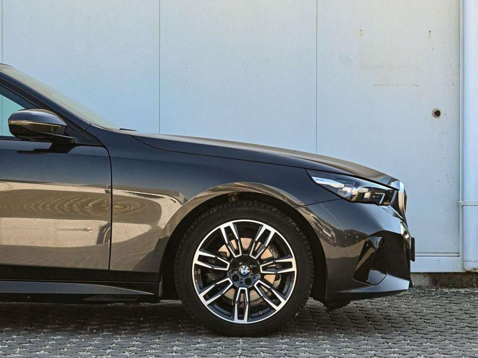 BMW 520 - Imagem 7